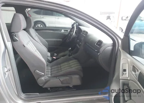 2011 Volkswagen Gti 2-Door z USA, uszkodzony, nr VIN WVWEV7AJ8BW057618